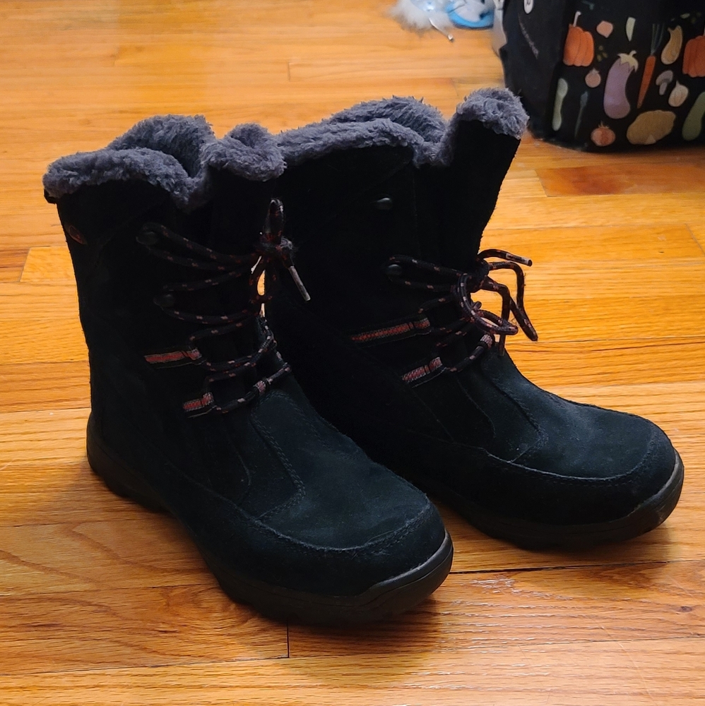 Sorel Black Icefall Lace Suede Boots Size 7